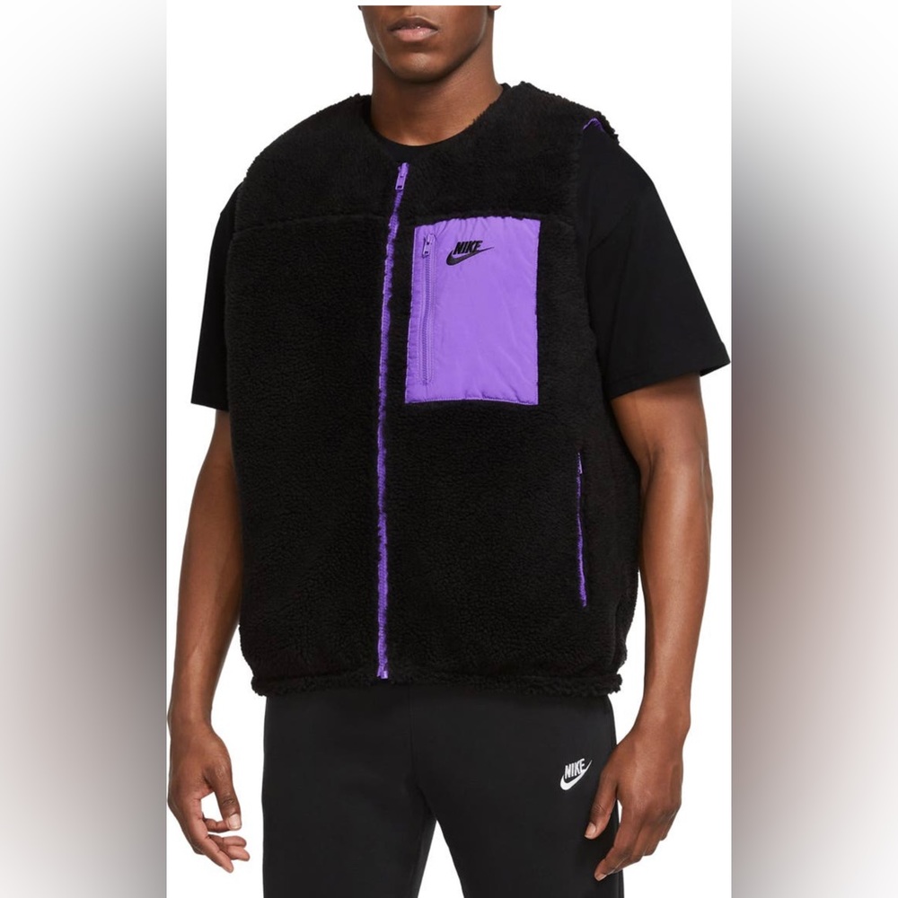 NIKE reversible winterized men’s vest
